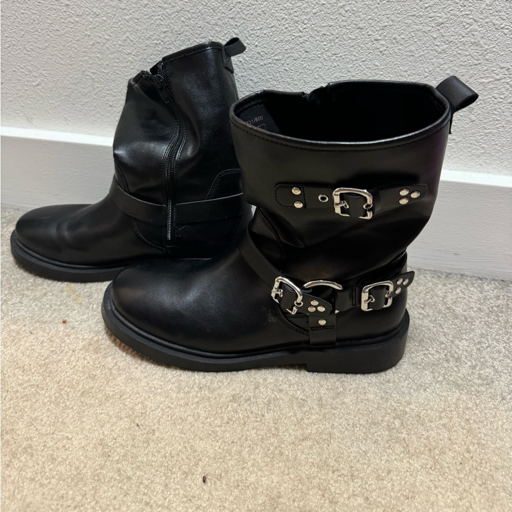 Zara biker boots women’s size 6
